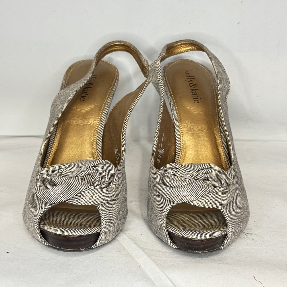 Kelly & Katie Gray Slingback Heels with Bow